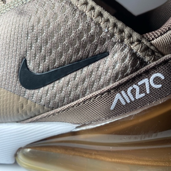 Nike Air Max 270 Festive Brown Sneakers - Picture 6 of 10